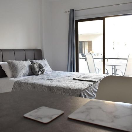 Marias Apartment - In City Centre,Near Beach 拉纳卡 外观 照片
